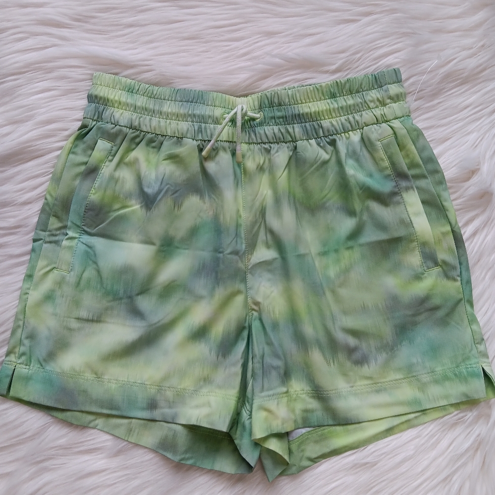 New Athleta Girl's Play More Shorts Green Tie Dye Sz L(12)